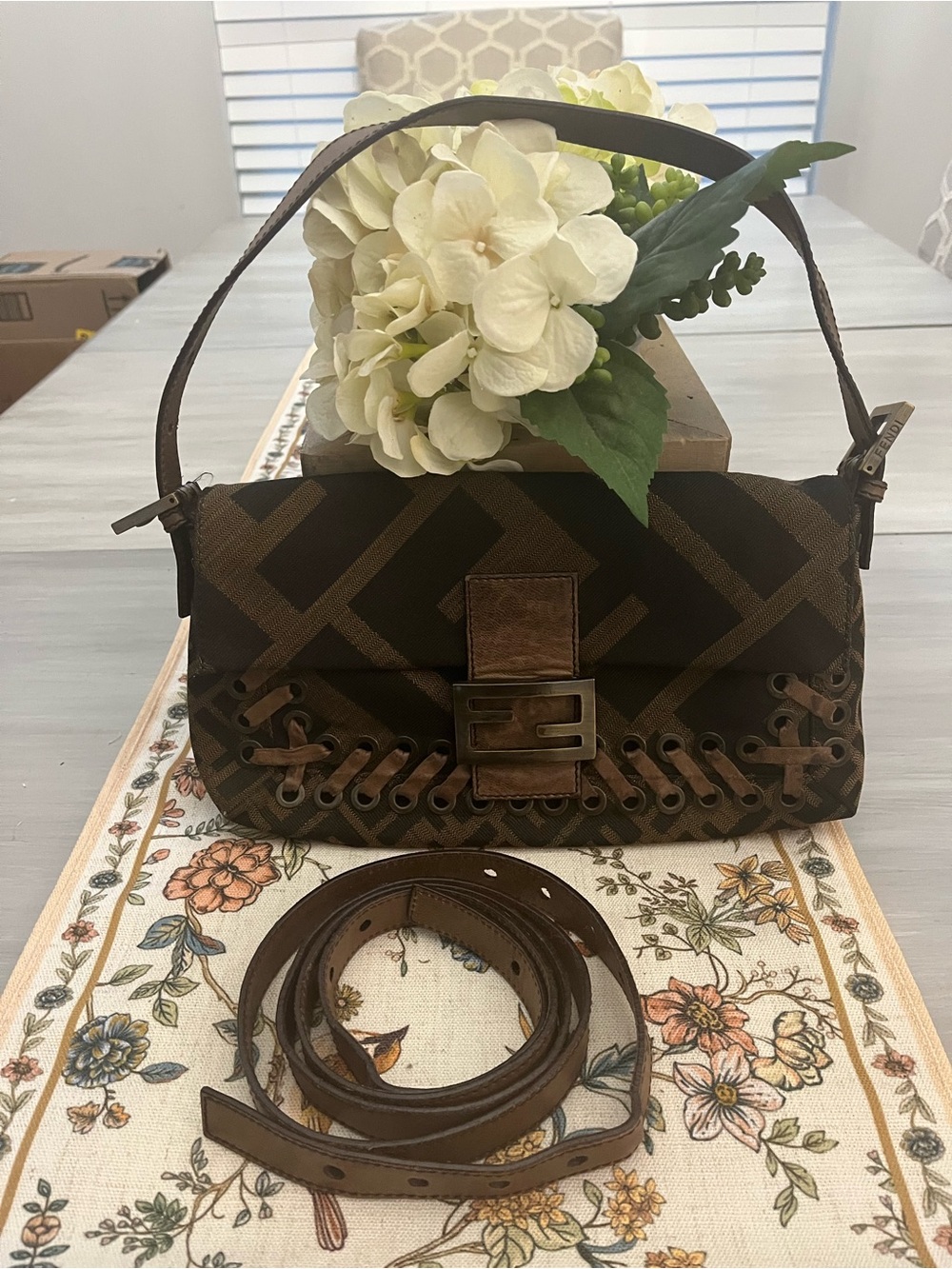 Designer Fendi purse. Great shape. Comes with cross body strap as well.